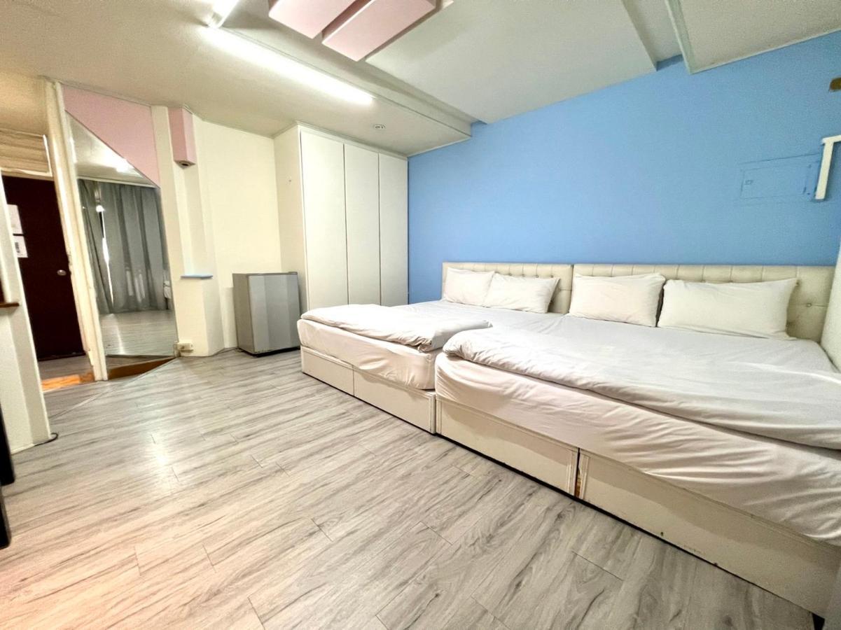逢甲mickey House Apartman Tajcshung Kültér fotó