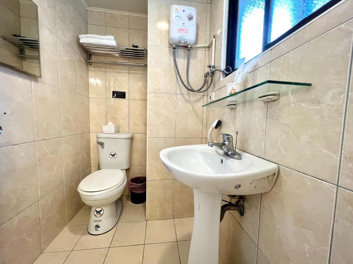 逢甲mickey House Apartman Tajcshung Kültér fotó