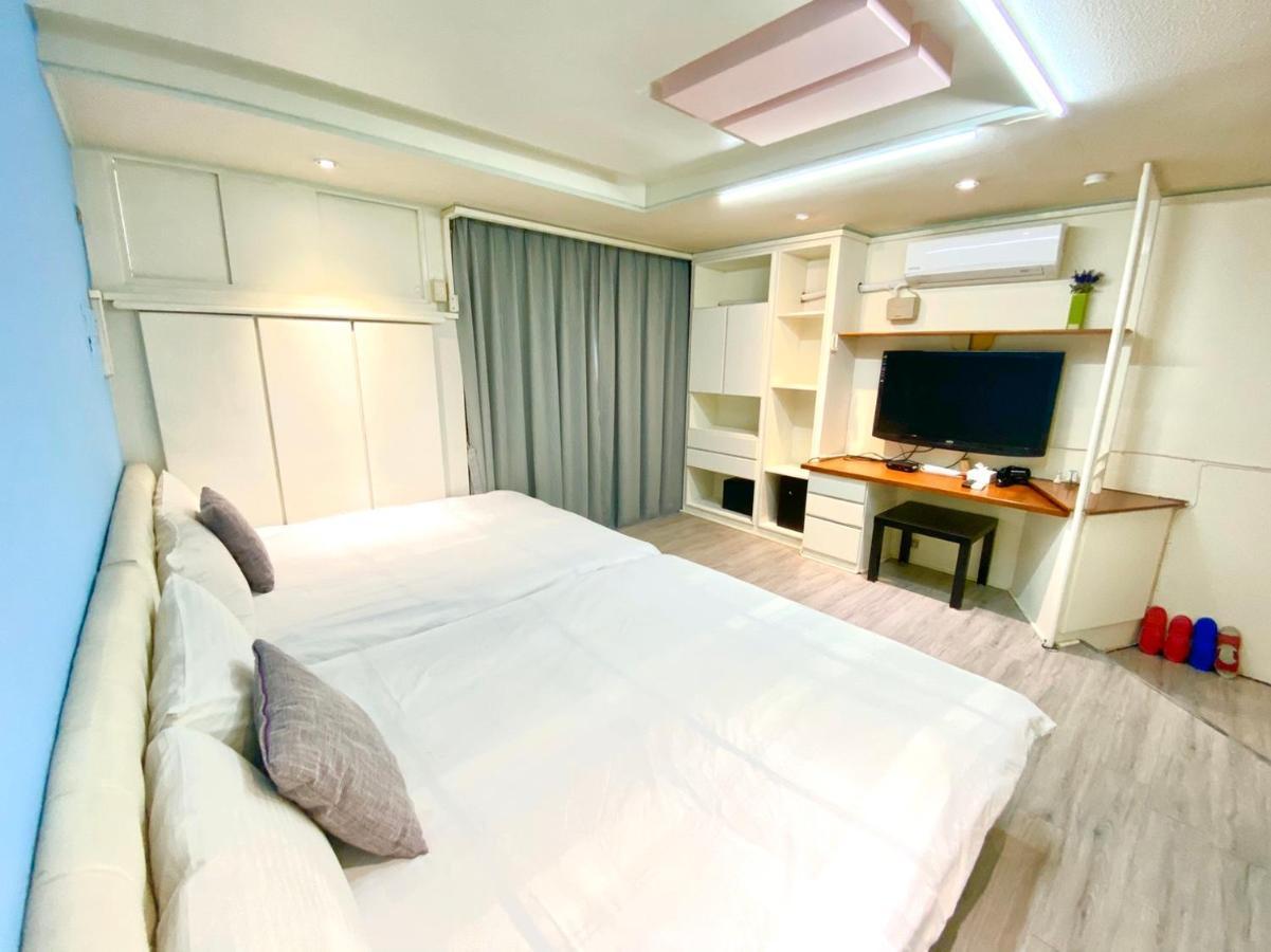 逢甲mickey House Apartman Tajcshung Kültér fotó