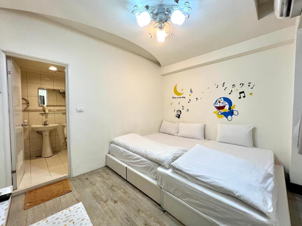 逢甲mickey House Apartman Tajcshung Kültér fotó